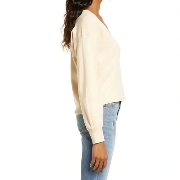 🌟✨2 for $30✨🌟 FRANK & OAK | OATMEAL V-NECK COMPACT SWEATER - Picture 2 of 14